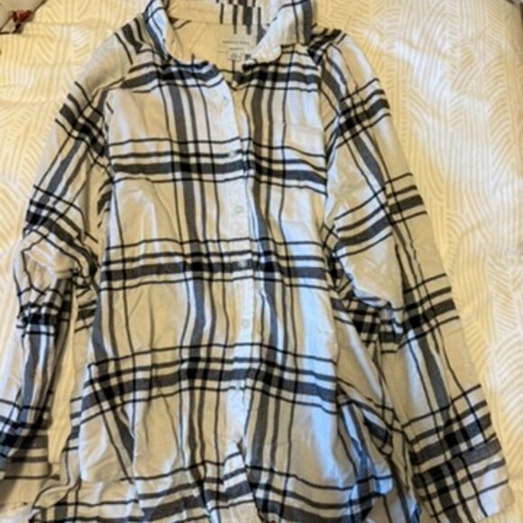 Oversized flannel from AE - Picture 6 of 6